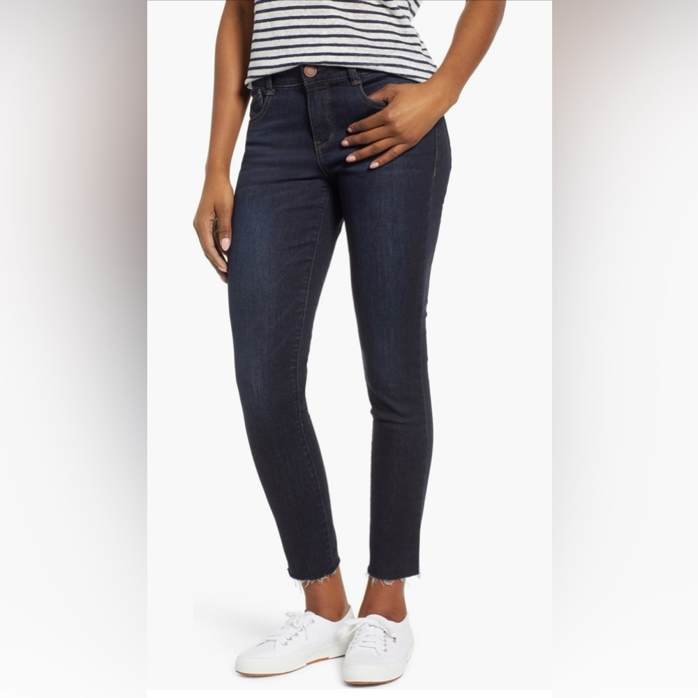 Wit and Wisdom women’s size 8 jeans with Ab-solution. Brand new with tags (NWT)